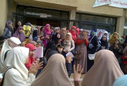 وقفة لطلاب جامعة السادات تزامنًا مع محاكمة حرائر الإسكندرية