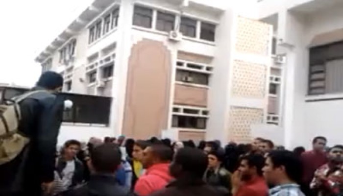 مسيرات حاشدة بجامعة القناة.. وطرد مراسلي الانقلاب من مظاهراتهم