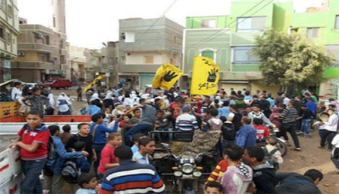 بندر الفيوم ينتفض نصرة للحرائر ويطالب برحيل العسكر