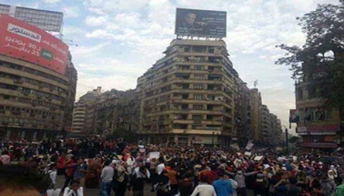 وصول طلاب جامعة الأزهر إلى التحرير