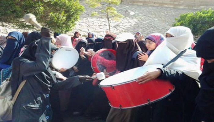 احتجاز طالبات أزهر الزقازيق وإحالة 11 إلى مجالس تأديب