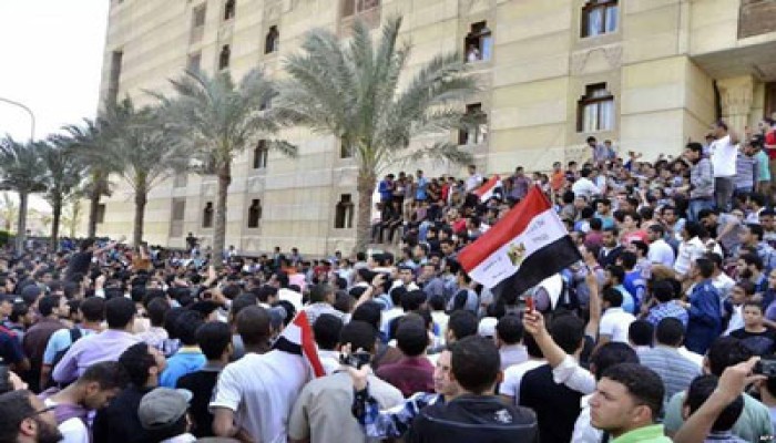 بث مباشر.. مسيرات حاشدة لطلاب الأزهر وتواصل الإضراب عن الدراسة