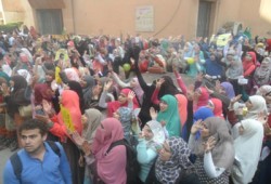 احتجاز 7 طالبات بجامعة المنوفية بسبب وقفة تندد بالانقلاب