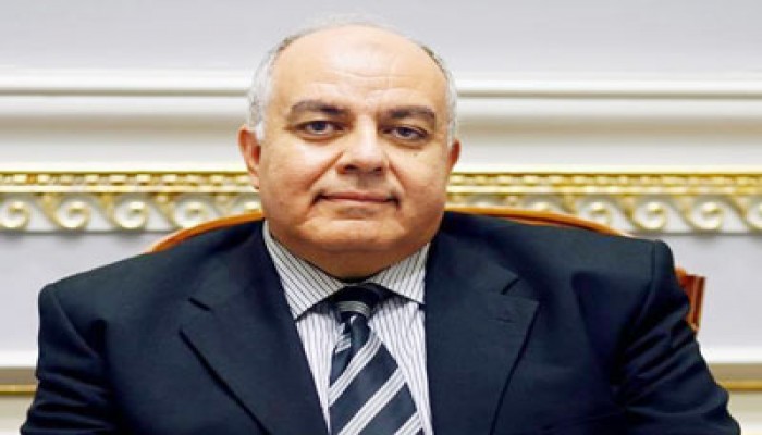 "عمرو دراج": الدول الناجحة تسعى لعلاقات جيدة مع العالم وليس قطعها