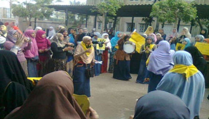 طالبات الأزهر بالدقهلية يحيون ذكرى محمد محمود