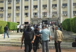 قضاء الانقلاب يبدأ محاكمة 12 طالبًا أزهريًّا أمام جنح الجمالية!