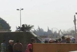كر وفر بين الطلاب وأمن الانقلاب بمحيط جامعة أزهر أسيوط