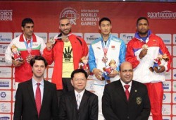 إيقاف محمد يوسف المتوج بـ"ذهبية" الكونغ فو بسبب شارة رابعة