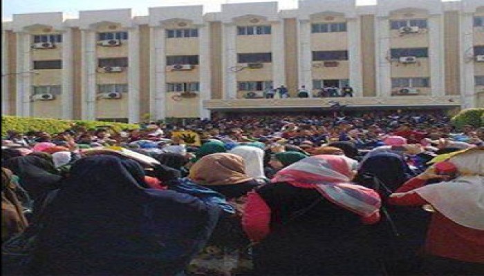 د. العزب: يجب على رئيس جامعة الأزهر حماية الطلاب وليس تهديدهم