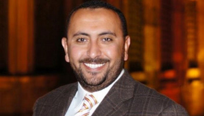 إسلام لطفي: علي جمعة مطية كل ظالم.. أفتي لمبارك وللسيسي بقتل الثوار