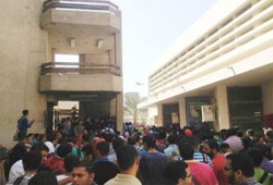 تظاهر طلاب هندسة المطرية بعد استشهاد زميلهم جراء التعذيب