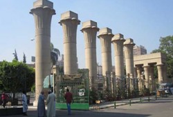 اتحاد "عين شمس" يسحب الثقة من رئيسه ويطلب التحقيق بفساده المالي