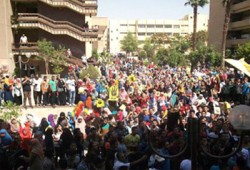 لليوم الثاني.. جامعة حلوان تنتفض ضد عسكرة الدولة