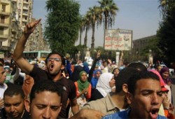 طلاب "عين شمس" يدعون لمظاهرة حاشدة ظهر اليوم بالعباسية