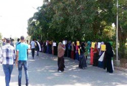 قوات الانقلاب تعتقل 16 جامعيًّا بالإسماعيلية بينهم 12 طالبة