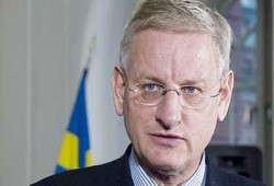 وزير خارجية السويد يدين تمديد الطوارئ في مصر واستمرار حبس الرئيس مرسي