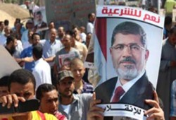 مستشار الرئيس مرسي: انتفاضة الملايين اليوم إصرار على استرداد الكرامة
