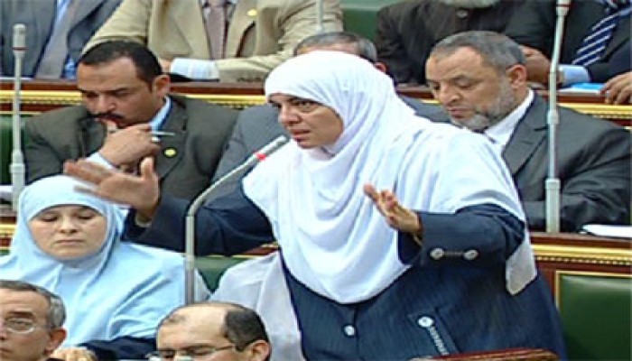 عزة الجرف: اعتصمامنا كابوس يزعج الانقلابيين