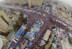 هل نصمت حتى تُسرق ثورتنا؟‮!‬