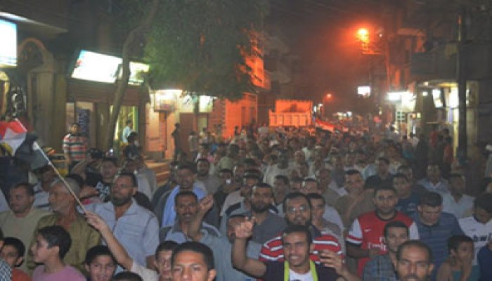 مئات الآلاف بالمنيا يهتفون "الشعب يقرر إسقاط الانقلاب"