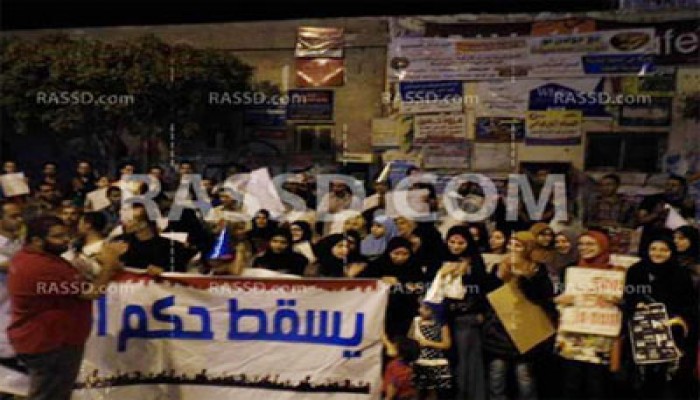 وقفة لمؤيدي الشرعية بكفر الشيخ للتنديد بمجزرة المنصة ورفضًا للانقلاب