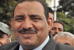 أحمد العمدة: تم منع والدتي من زيارة شقيقي محمد بسجن العقرب