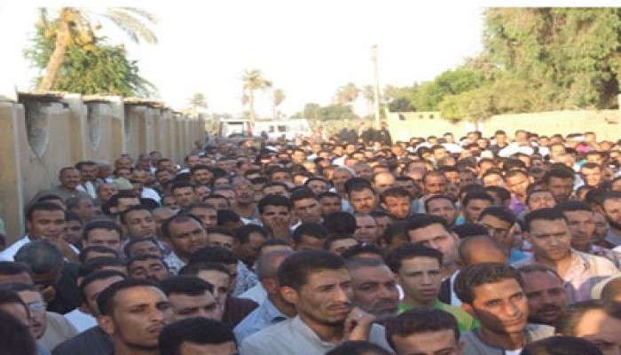 الفيوم تشيع جثامين 3 من شهداء الشرعية بمجزرة المنصة