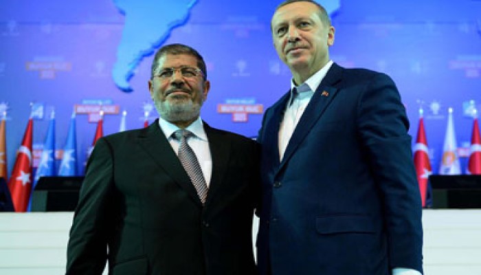 أردوغان وجول للبرادعي ومنصور: لا نعرف رئيسًا لمصر إلا مرسي