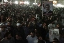 عشرات الآلاف بسوهاج ينتفضون للمطالبة بعودة الرئيس مرسي