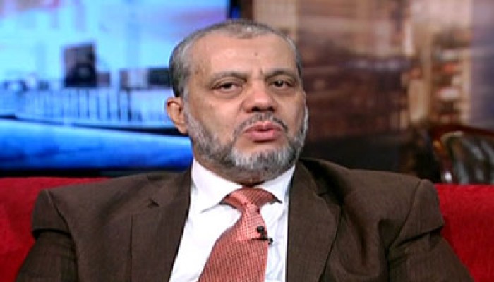 د. علي بطيخ في ميدان النهضة: الشعب ينصر الشرعية والدبابات لا تحكم أمة
