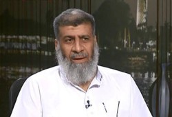 عاصم عبد الماجد يدعو المصريين لدعم الرئيس مرسي نصرة للإسلام