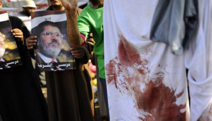 رؤساء أحزاب يطالبون بالاحتشاد ويؤكدون: مجزرة الحرس الجمهوري موقعة جمل جديدة