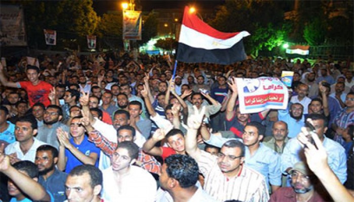 المنيا تنتفض رفضًا للانقلاب العسكري وتأييدًا للرئيس مرسي