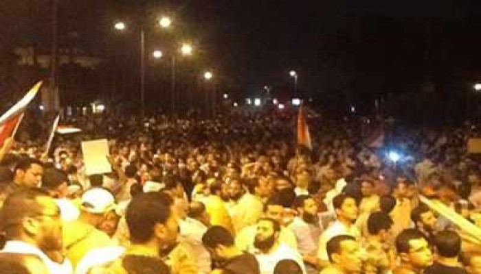 آلاف من مؤيدي الرئيس بعين شمس يلتحمون بمليونية "رابعة العدوية"