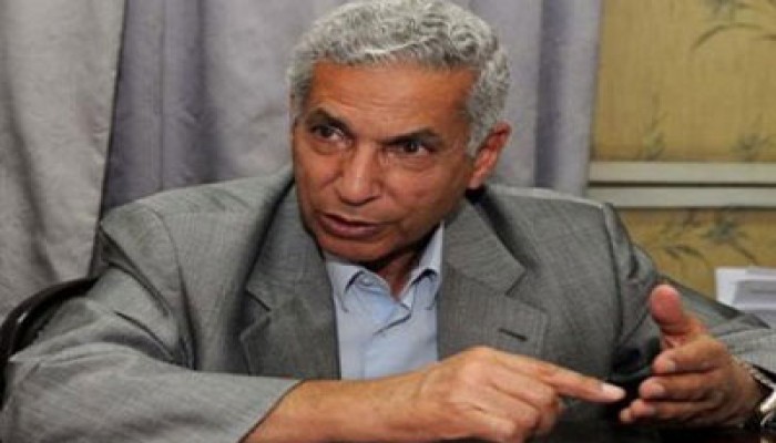 نقيب الأطباء يدعو المعارضة لقبول دعوة الرئيس للحوار من أجل الوطن