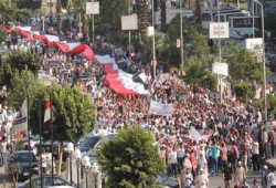 الملايين يؤيدون الرئيس.. وفضائيات الفلول تذيع برامج "الطبخ"