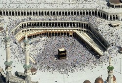 السعودية: تخفيض أعداد الحجاج مؤقت حتى إنهاء مشروعات التوسعة