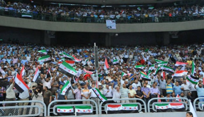 الرئيس مرسي: أرض الكنانة تئنُّ لما يحدث لأبناء الشعب السوري