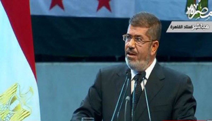 الرئيس مرسي يدعو إلى عقد قمة عربية طارئة دعم للشعب السوري