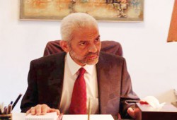 مبدعون من أجل الثورة تستنكر اقتحام صانعي النكسة الثقافية مكتب الوزير