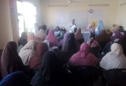 دورة تدريبية لسيدات الحرية والعدالة في صناعة المنظفات بالعاشر من رمضان