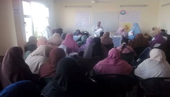 دورة تدريبية لسيدات الحرية والعدالة في صناعة المنظفات بالعاشر من رمضان