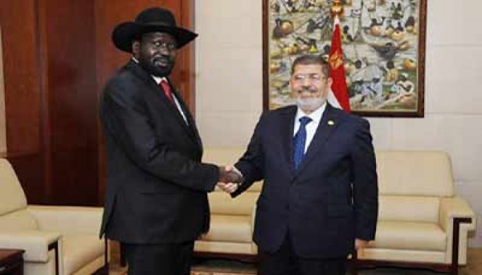 الرئيس مرسي يؤكد حرصه على تعزيز التعاون مع جنوب السودان