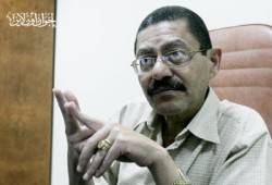 حبيب: استخدام الرئيس للنفس الطويل حمى الثورة وأحبط العنف