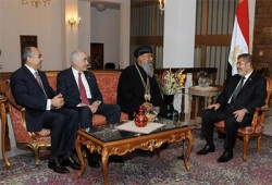 الرئيس مرسي يلتقي بطريرك الكنيسة الأرثوذوكسية الإثيوبية