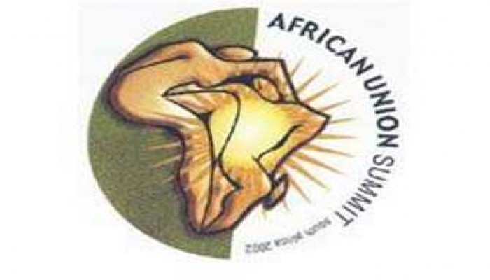 بدء القمة الاستثنائية للاتحاد الإفريقي في أديس أبابا بمشاركة الرئيس مرسي