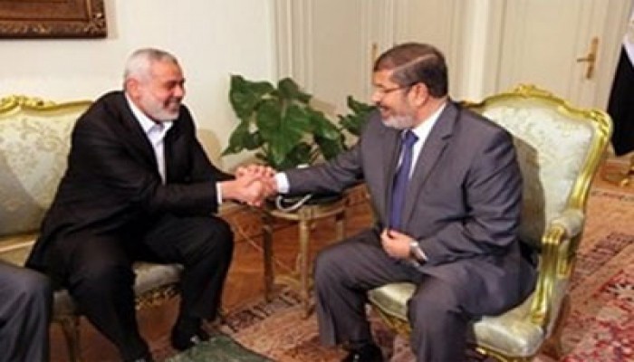 الرئيس مرسي يبحث مع هنية هاتفيًا ملف المصالحة الفلسطينية