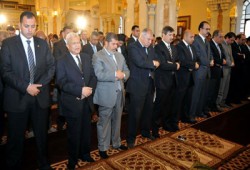 الرئيس مرسي يصلي الجمعة بمسجد القدس في التجمع الخامس