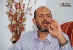 أيمن عبد الغني: نهضة الأمة وتحرير المقدسات لن تكون إلا بسواعد الشباب