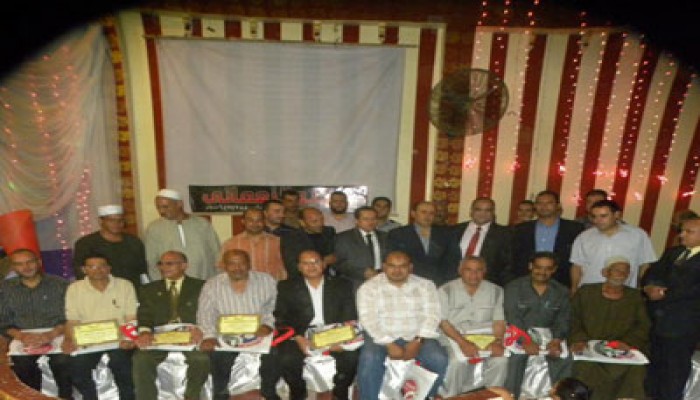 "الحرية والعدالة" بالمنوفية يكرم 65 عاملاً وفلاحًا وموظفًا